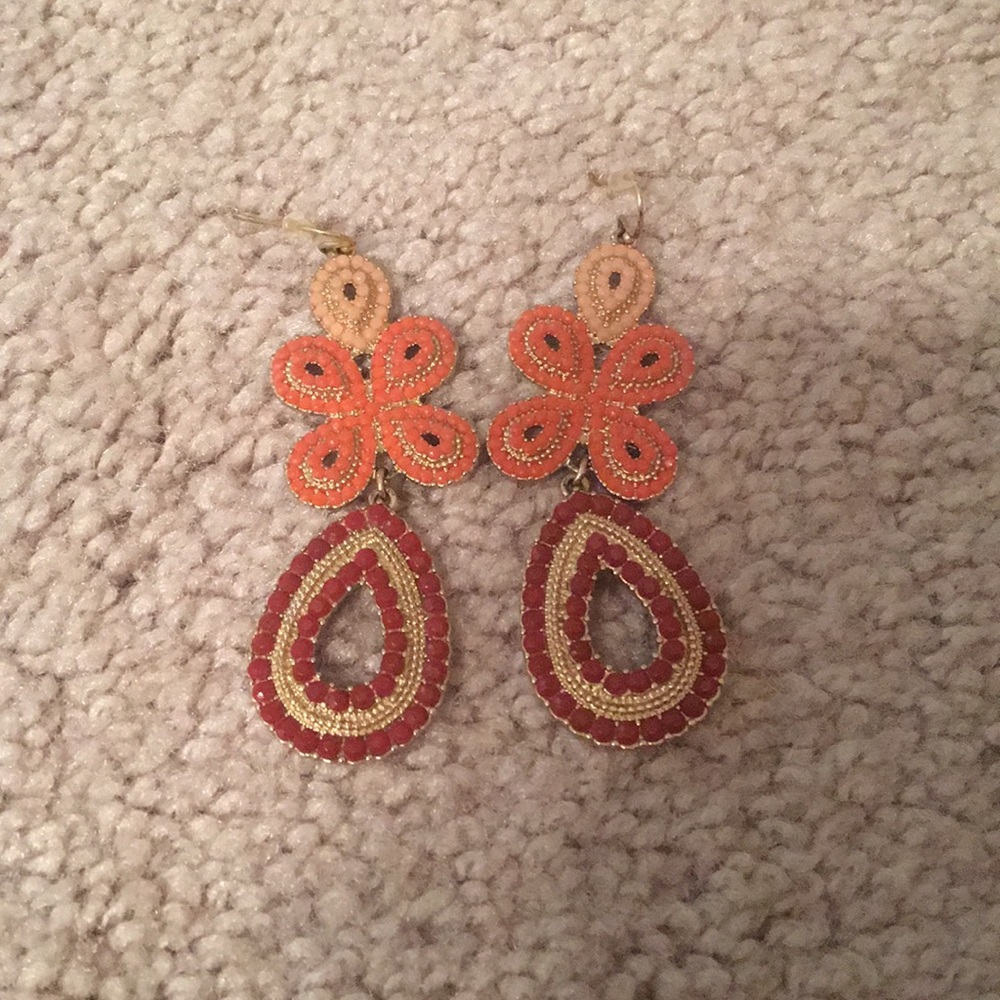 Stella & Dot statement earrings